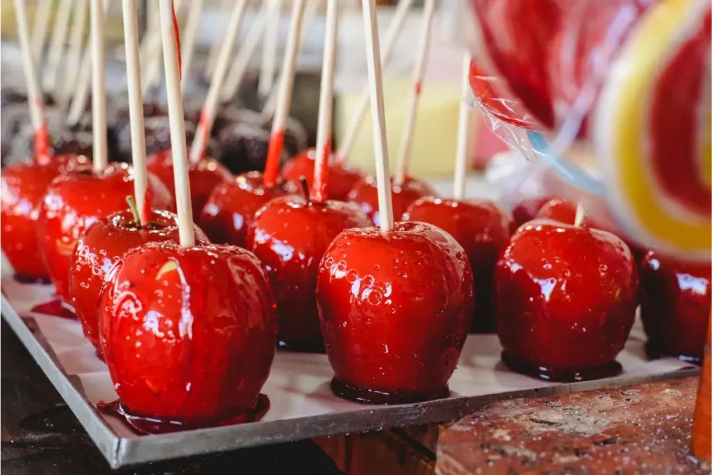 Ultimate Guide to Apple Pie Caramel Apples: A Fall Delight