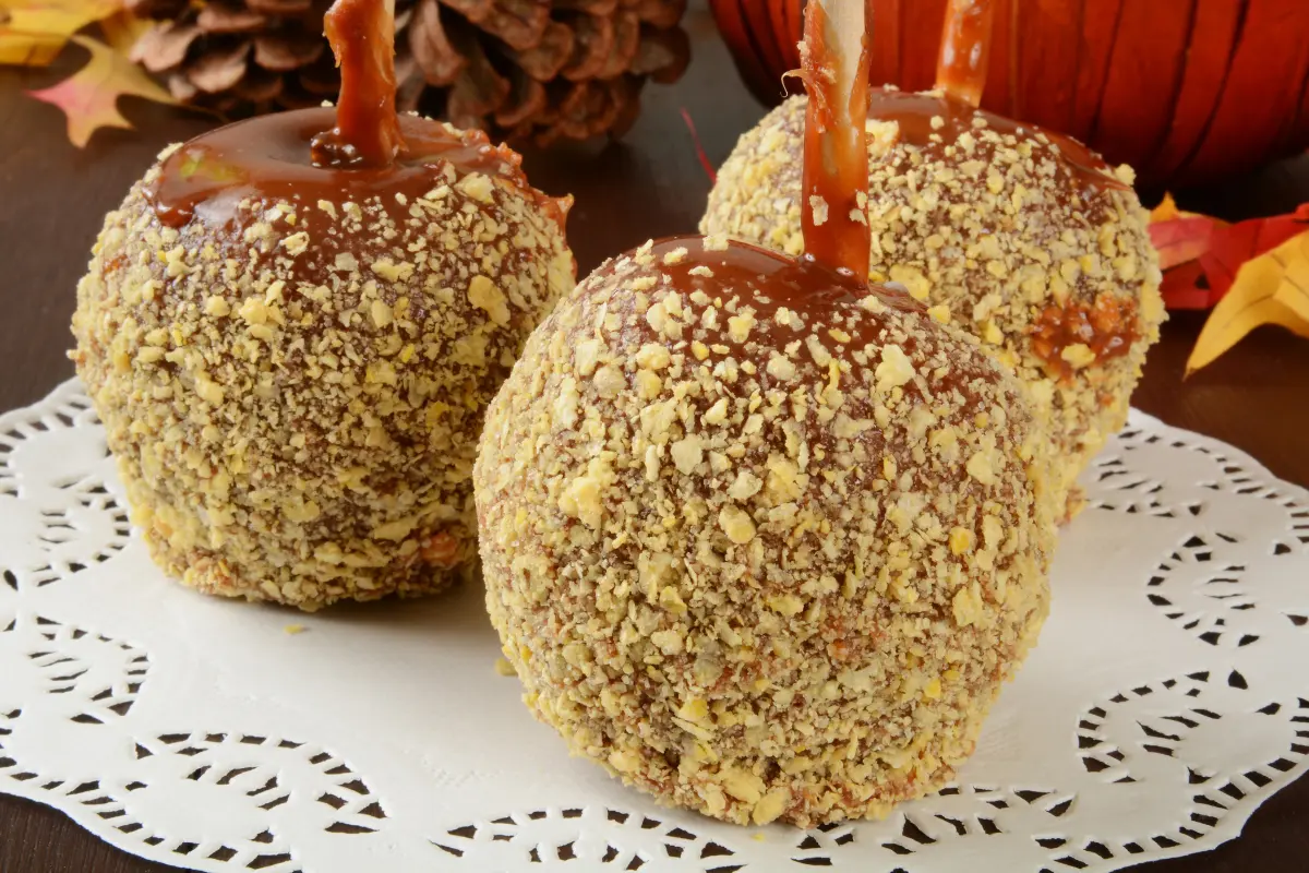 Ultimate Guide to Apple Pie Caramel Apples: A Fall Delight